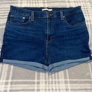 Levi Jean shorts 💙